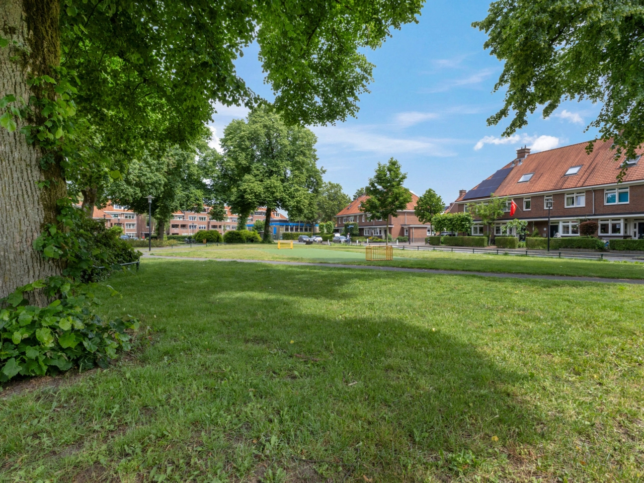 Hoekwoning te koop: Nijverheidplein 13, Ede